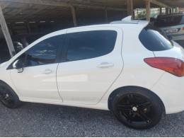 PEUGEOT - 308 - 2014/2014 - Branca - R$ 45.000,00