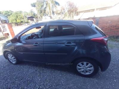 HYUNDAI - HB20 - 2015/2015 - Cinza - R$ 43.000,00