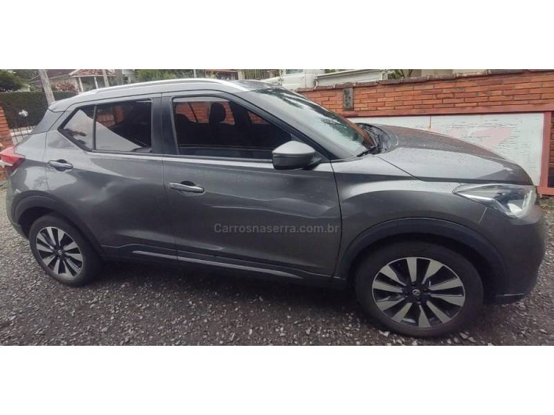 NISSAN - KICKS - 2019/2019 - Cinza - R$ 82.000,00
