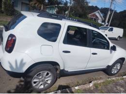RENAULT - DUSTER - 2019/2020 - Branca - R$ 72.900,00