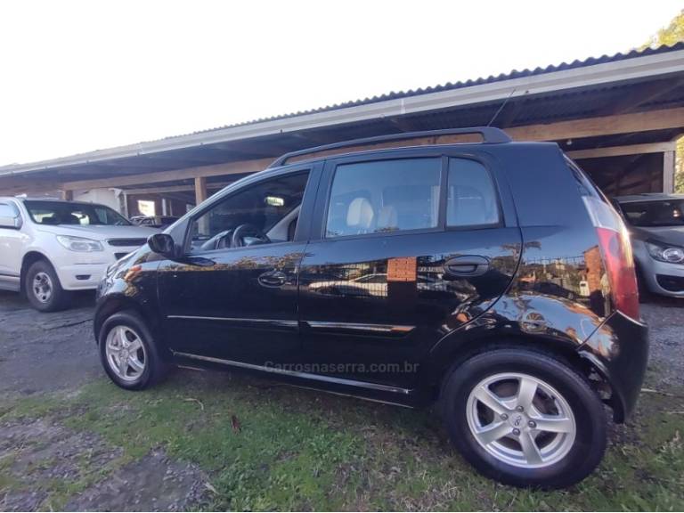 CHERY - FACE - 2011/2012 - Preta - R$ 25.000,00