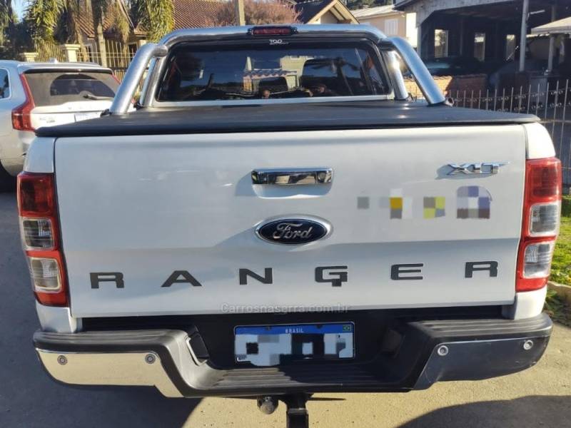 FORD - RANGER - 2013/2013 - Branca - R$ 88.500,00