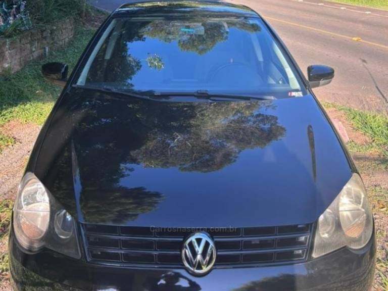 VOLKSWAGEN - POLO - 2013/2013 - Preta - R$ 44.900,00