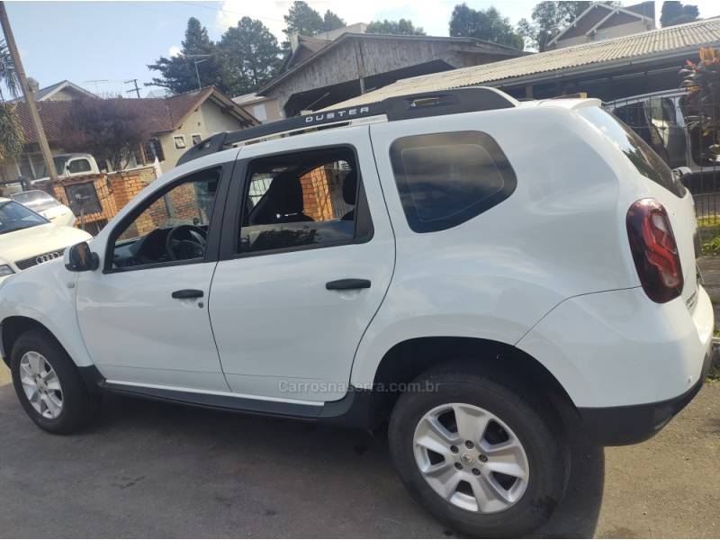 RENAULT - DUSTER - 2019/2020 - Branca - R$ 72.900,00