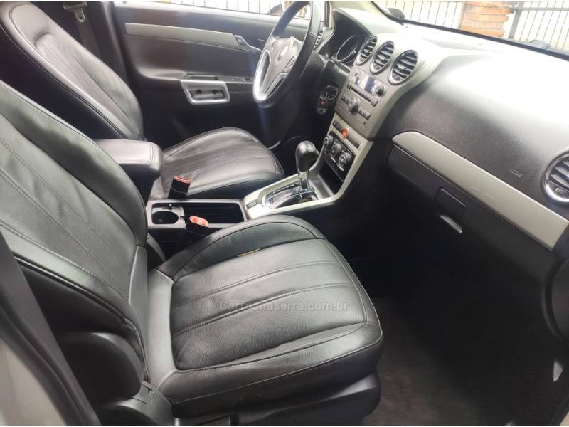 CHEVROLET - CAPTIVA - 2012/2012 - Branca - R$ 55.000,00