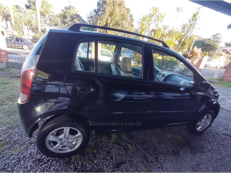 CHERY - FACE - 2011/2012 - Preta - R$ 25.000,00