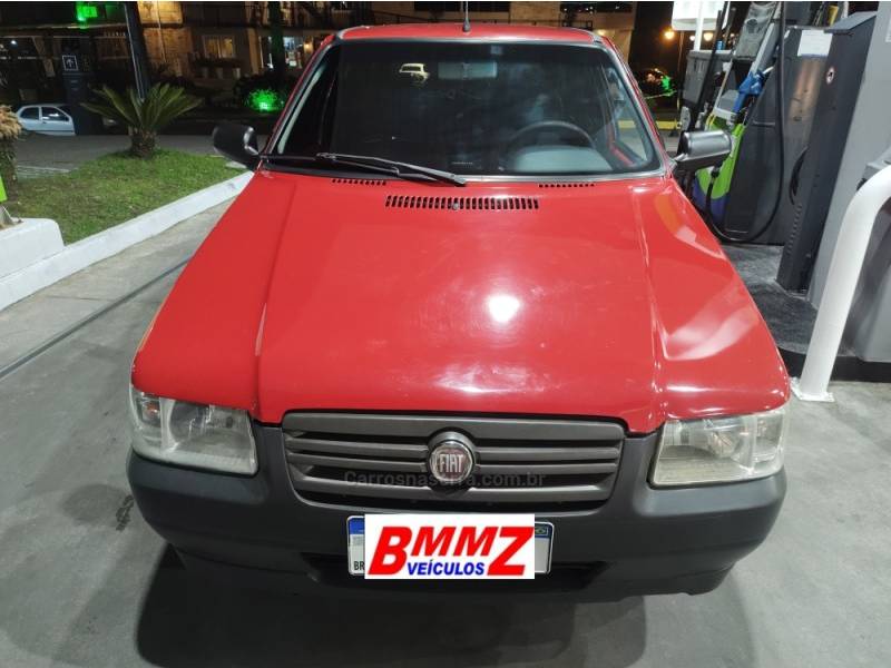 FIAT - UNO - 2013/2013 - Vermelha - R$ 32.000,00