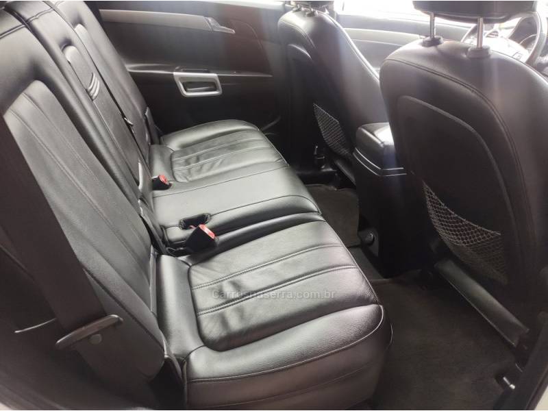 CHEVROLET - CAPTIVA - 2012/2012 - Branca - R$ 55.000,00